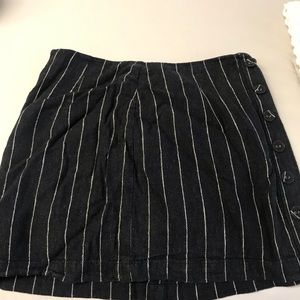 Forever 21 Striped Black Skirt